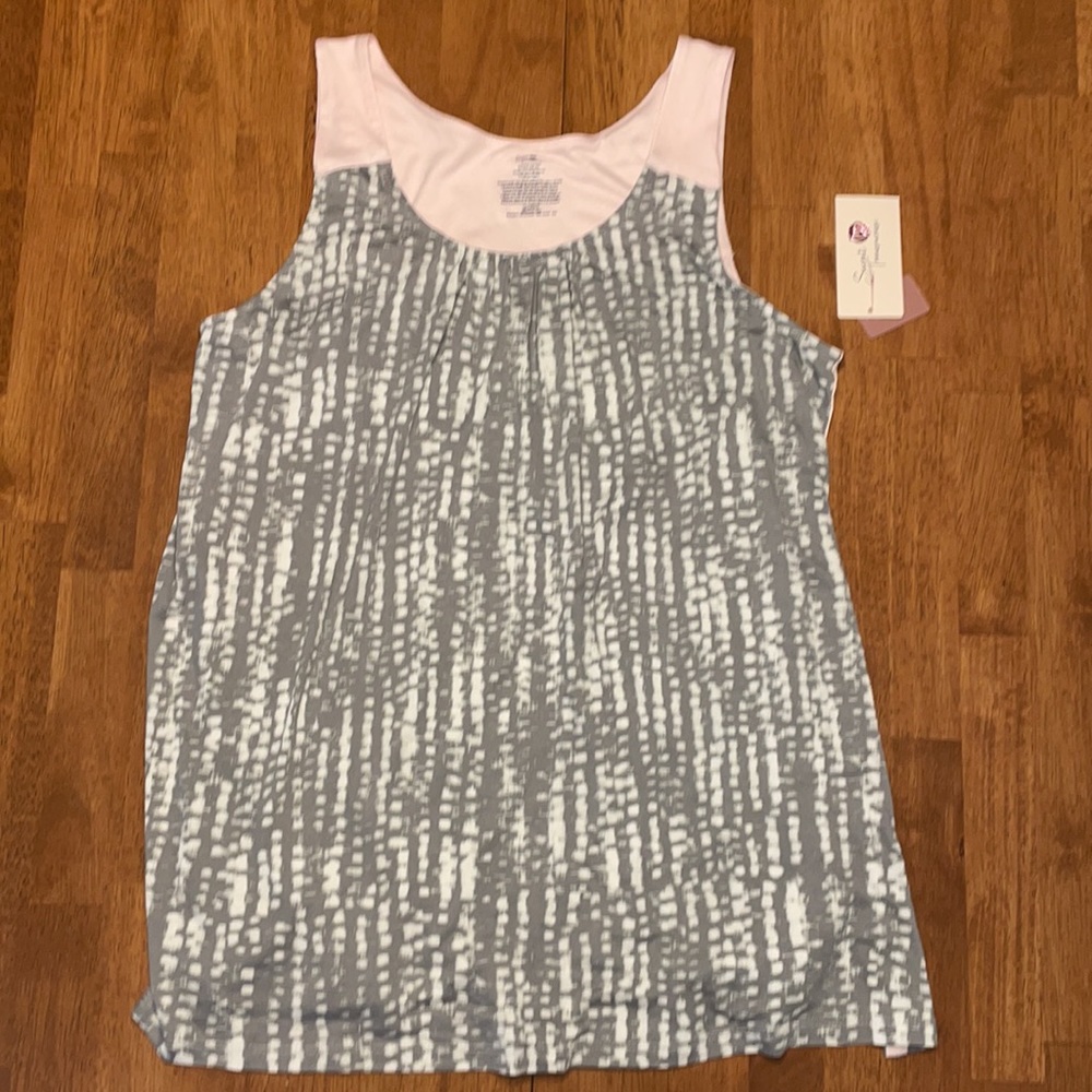 ❌SOLD❌ Sleep or Lounging Wear - Picture 2 of 8